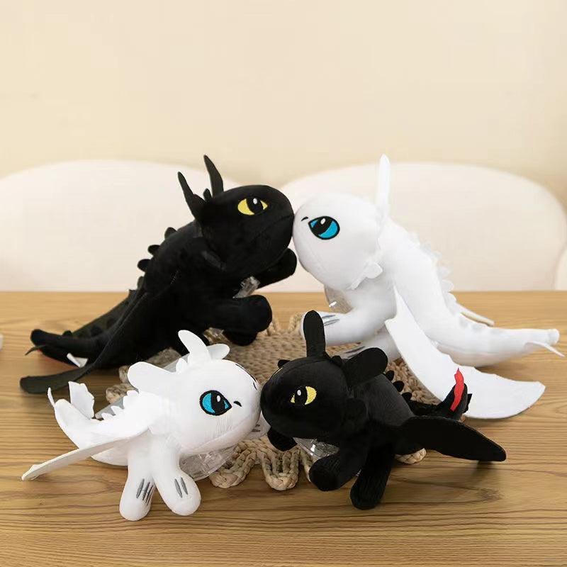Helmet car suction doll motorcycle motorcycle ski decoration doll wings can move flying dragon
