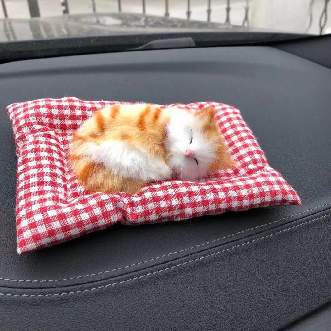 Realistic cat-shaped bamboo charcoal activated carbon car accessories — Car interior decoration | Moisture absorption and deodorization | Cute cat decoration