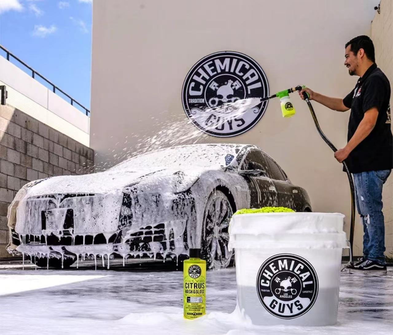 Chemical Guys Car Wash Liquid Citrus Gloss Pre-Wash Powerful Stain Remover Foam Car Wash Liquid for Motorcycles and Cars