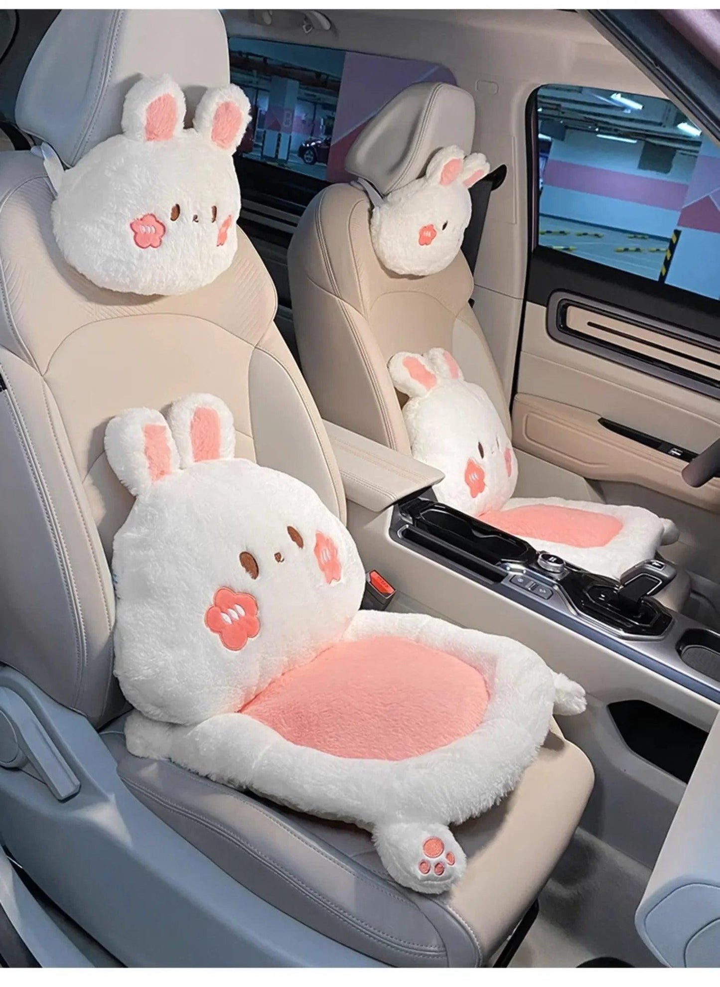 Car cushion! Neck and lumbar cushion! Cute design!