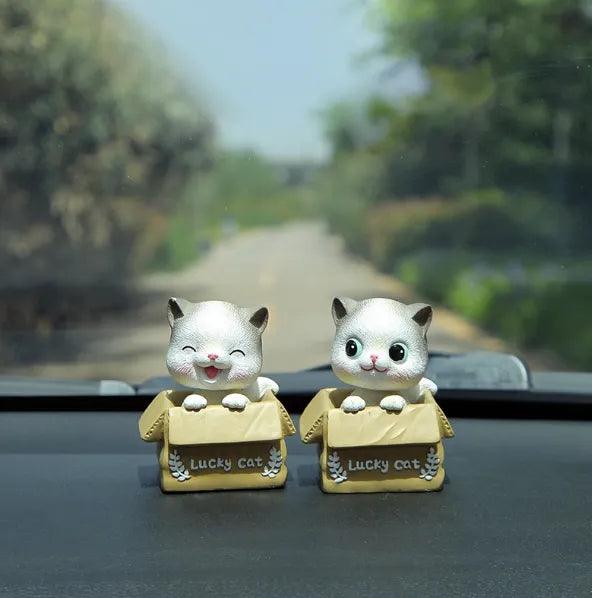 かわいい招き猫ちゃん車用ボブルヘッドネット人気オフィスデスク装飾誕生日プレゼント!