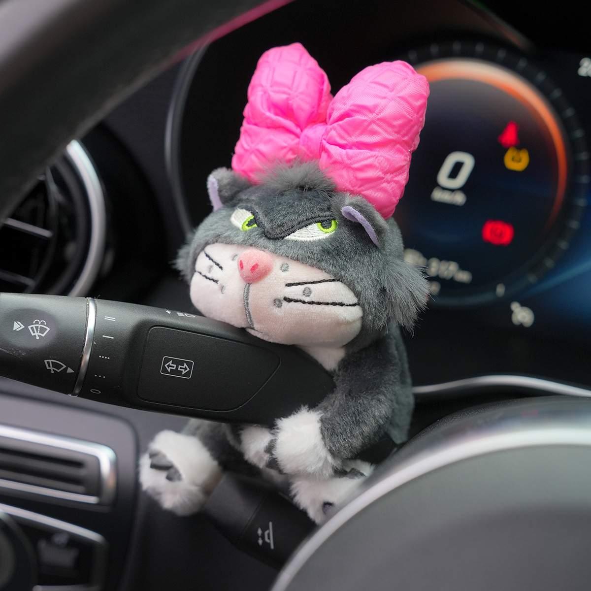 Parking brake decoration | Car accessories, car supplies, car audio decorations, stuffed toys, cute cats, car supplies