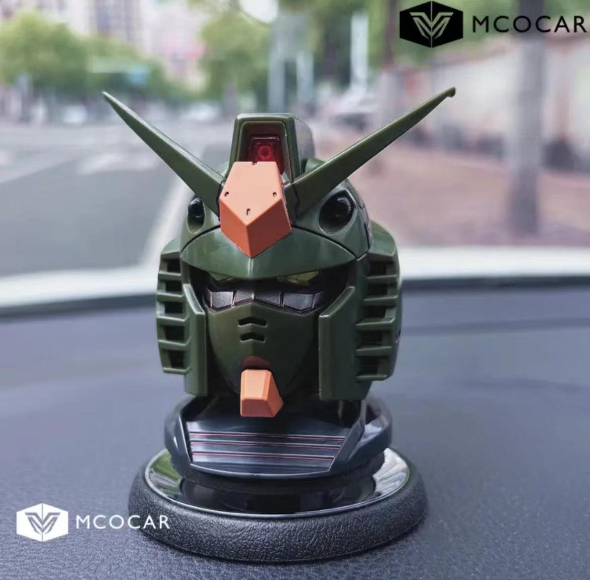 ガンダム車載用フィギュアカーエアフレッシュナー、クリエイティブモデル内装、初代ザクヘッド、耐高温ダッシュボードオーナメント