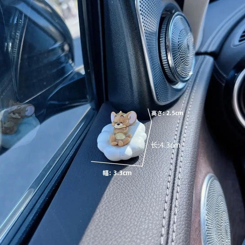 トムとジェリー 車用フィギュア かわいい車内飾り キャラクター ミニ置物 デスクインテリアにも最適