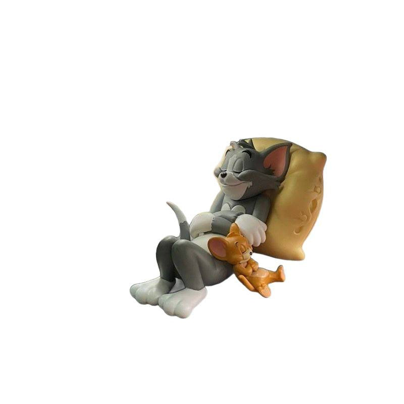 トムとジェリー 車用フィギュア かわいい車内飾り キャラクター ミニ置物 デスクインテリアにも最適